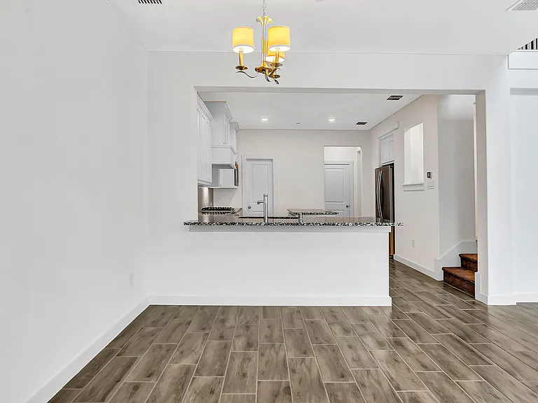 2723 Vista Park Ln — Photo 15