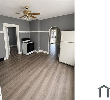 3rd image of 2814 E 118th St #1