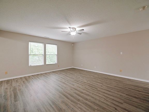 5th image of 4104 Congaree Dr