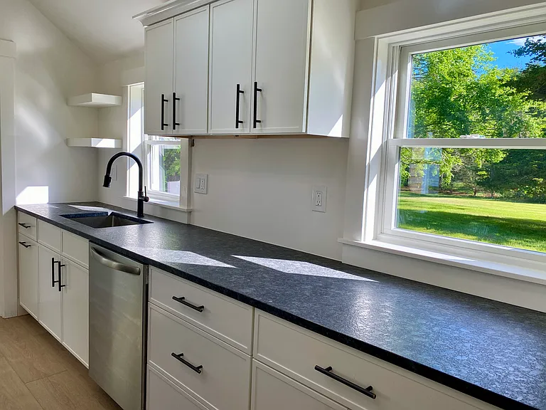 657 Waquoit Hwy #2B — Photo 2