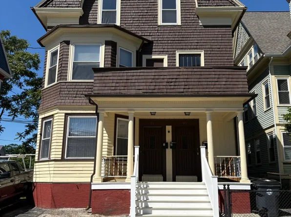 105 America St #3, Providence, RI 02903