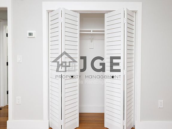 5th image of 270 NE 191st St APT 103