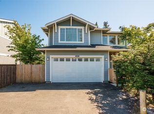 8026 212th St SW, Edmonds, WA 98026