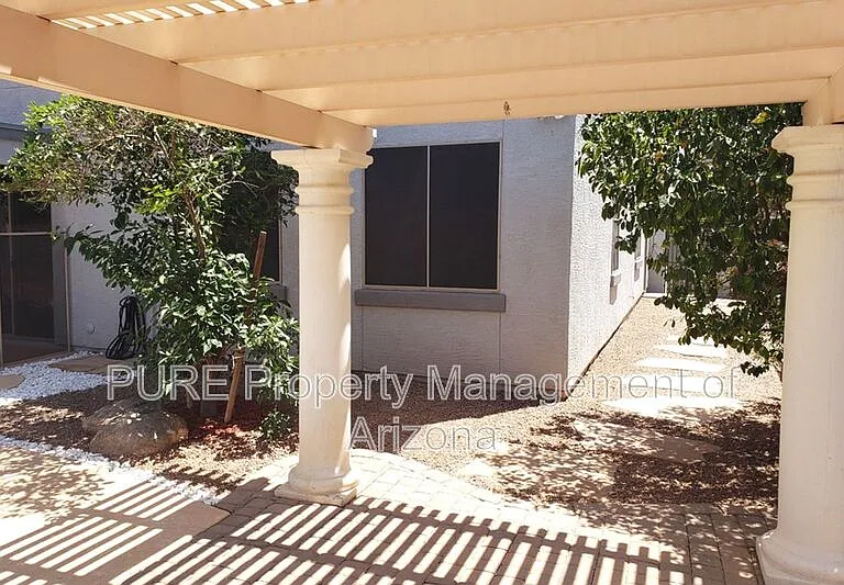 43558 W Oster Dr — Photo 43