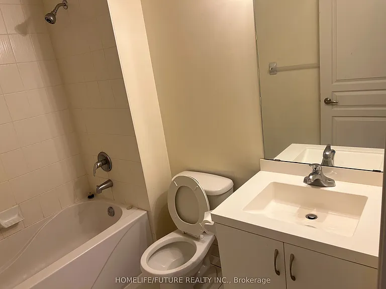 2230 Lake Shore Blvd W #403 — Photo 11