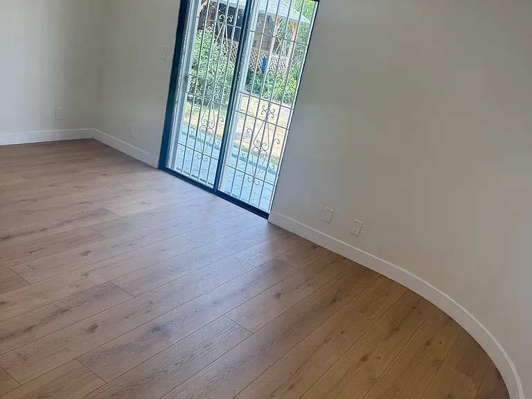 6548 Teesdale Ave — Photo 20