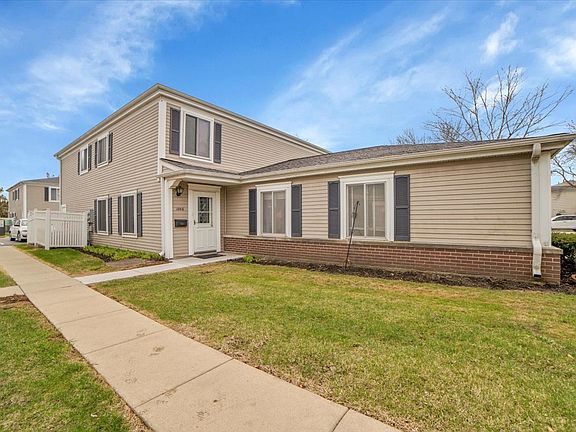 2nd image of 1046 Cove Dr #145-B