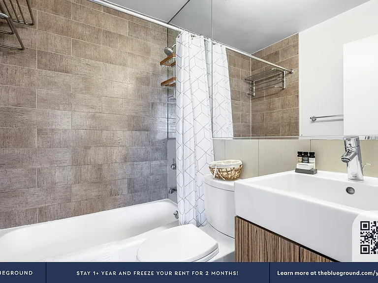 200 E 82nd St #19F — Photo 11