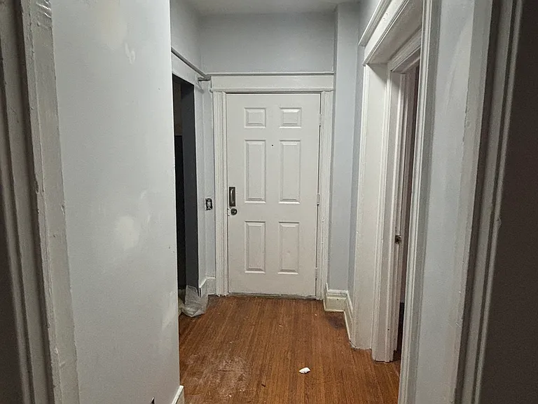 1601-1603 E Main St #4 — Photo 13