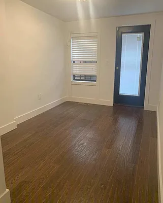 Rented by Compass | media 18