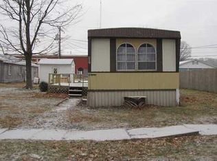 407 W Market St, Spencer, IN 47460