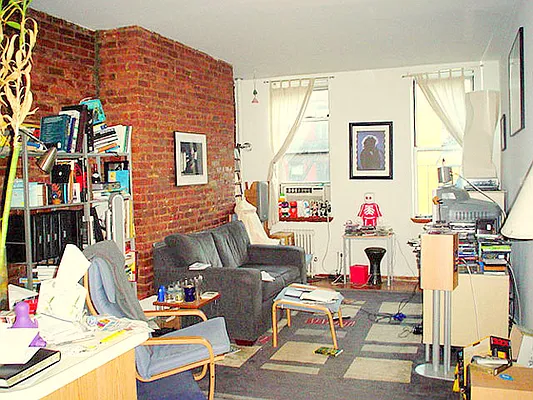 Rented by Chartwell Forest Hills Realty | media 45