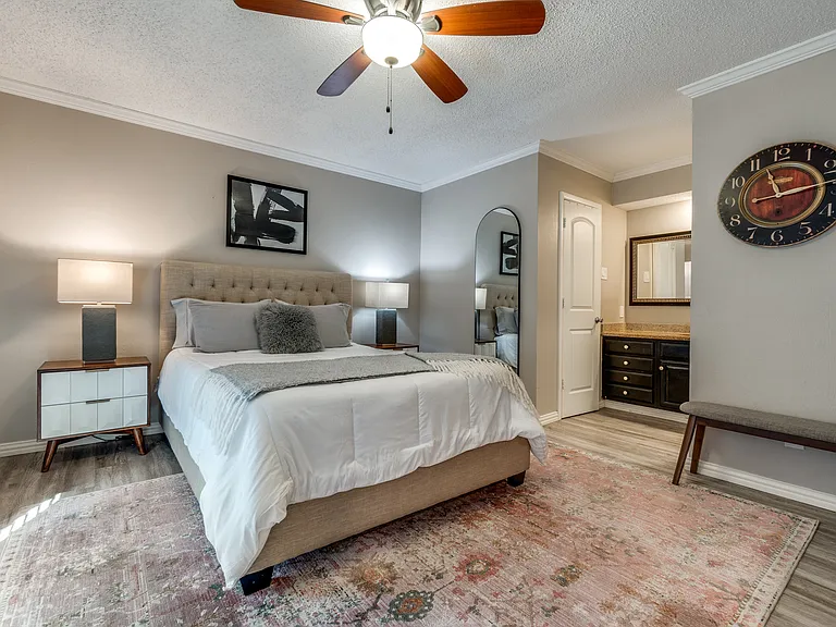 9602 Baseline Dr — Photo 16