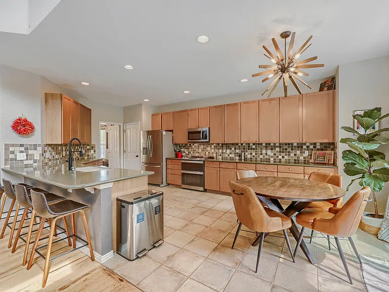 3808 Sunchase Dr — Photo 12