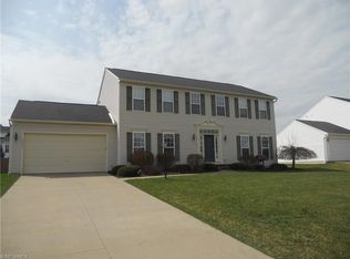 2352 Handforth St, Uniontown, OH 44685