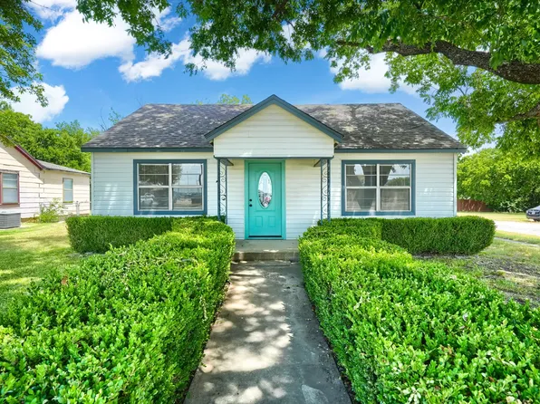 1802 Refinery Rd, Gainesville, TX 76240