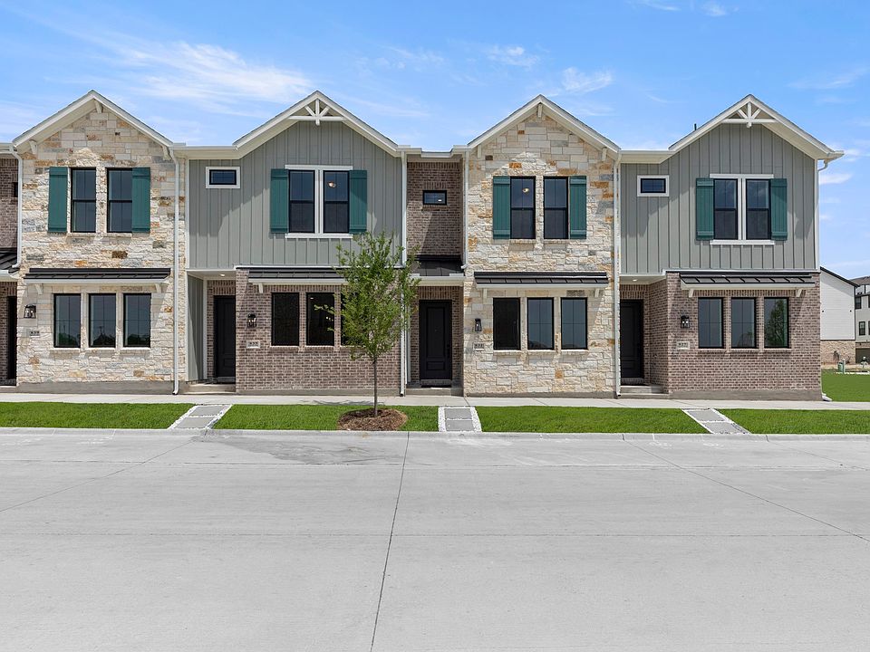 1st image of 831 Pedernales Dr