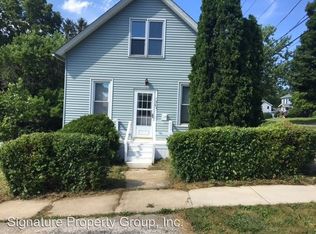 130 E 15th St, Lockport, IL 60441