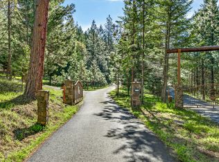 5225 Sterling Creek Rd, Jacksonville, OR 97530