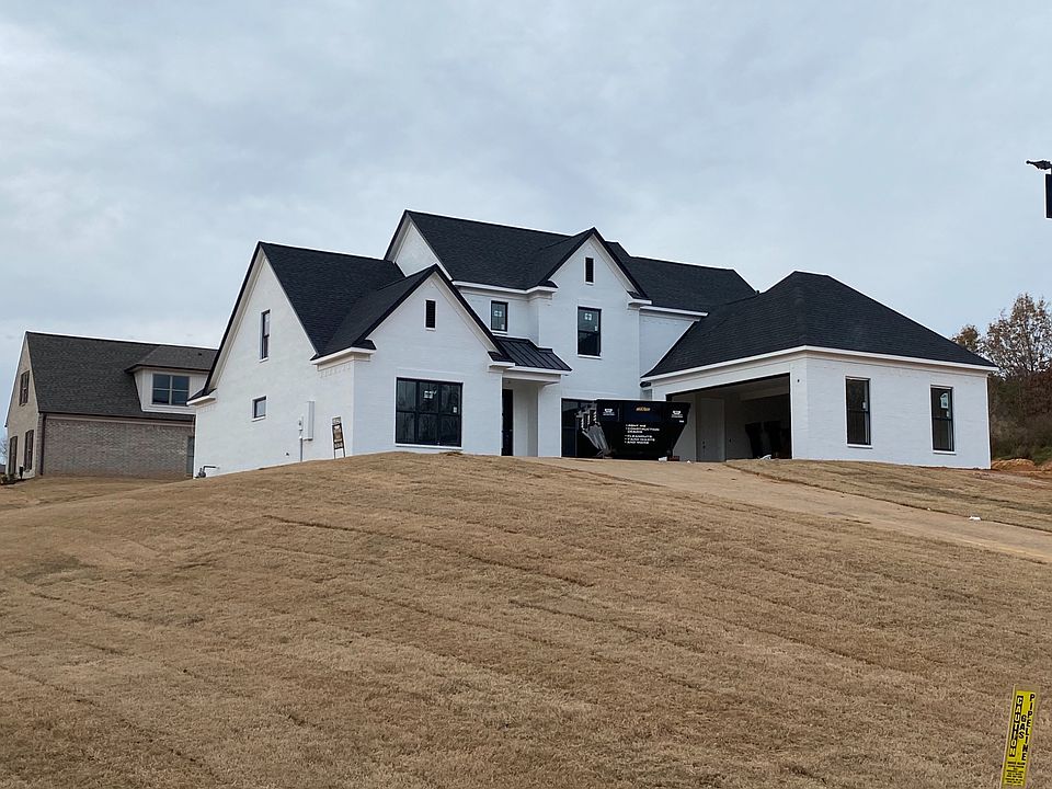 2nd image of 25 Brook Field Dr