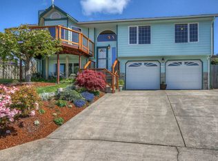 770 NE Jeffries Pl, Newport, OR