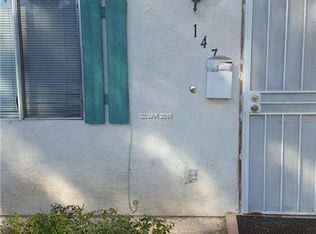 147 Greenbriar Townhouse Way, Las Vegas, NV 89121