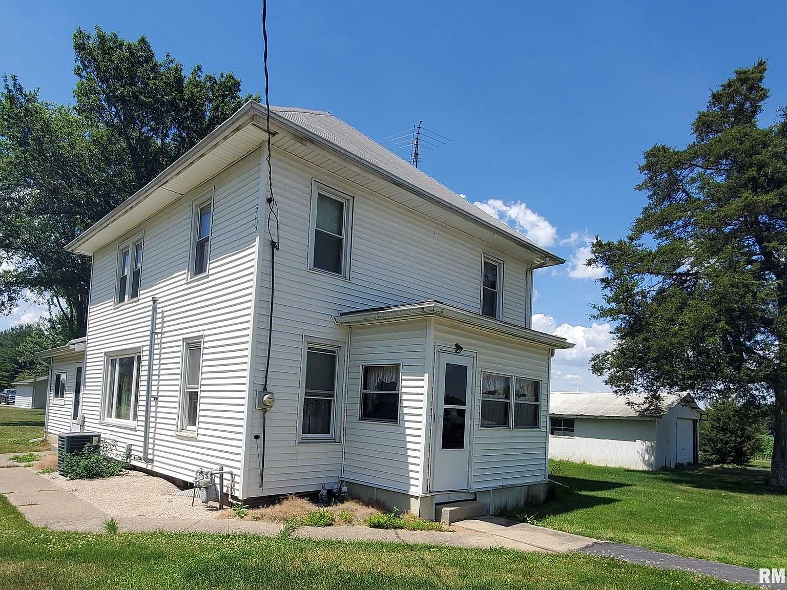 121 Locust St, Williamsfield, IL 61489 Zillow