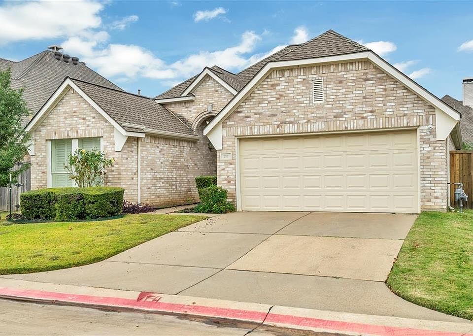 1st image of 205 Arbor Park Dr