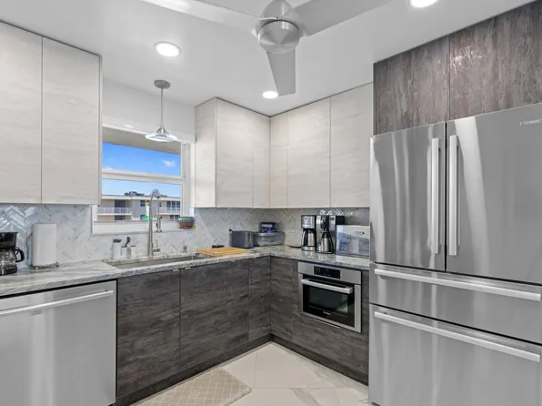1051 Hillsboro Mile #904e, Hillsboro Beach, FL 33062