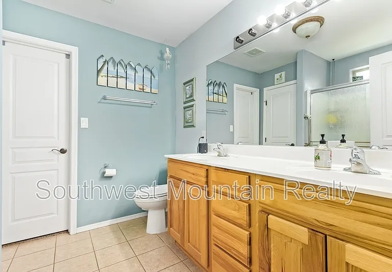 1202 W Prior Ave — Photo 22