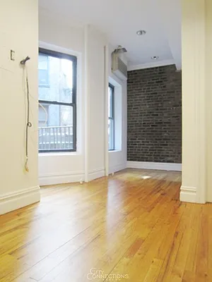 Rented by City Connections Realty | media 25