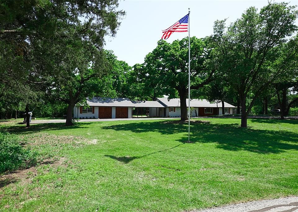 1st image of 17 Black Jack Ln