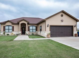 931 Angus Trl, Angleton, TX 77515