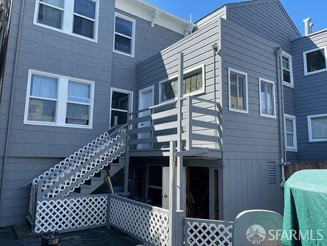 2nd image of 246 20th Ave
