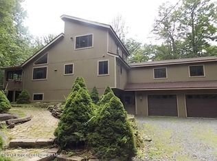 121 Delbert Dr, Covington, PA 18424
