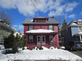 32 Vermont St, Rochester, NY 14609