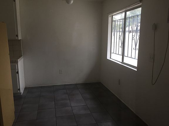 4th image of 1260 Belle St APT D