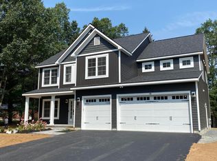 25 Teakwood Drive, Clifton Park, NY 12065