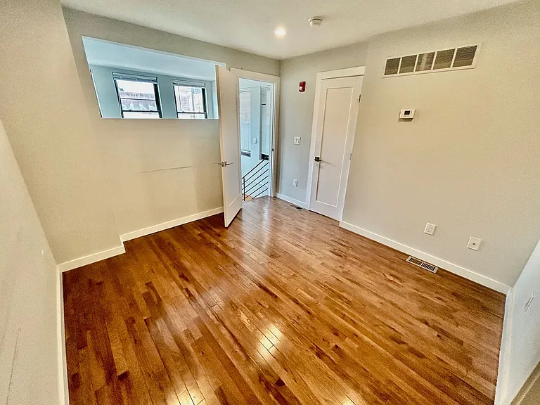 4811 Walnut St — Photo 15
