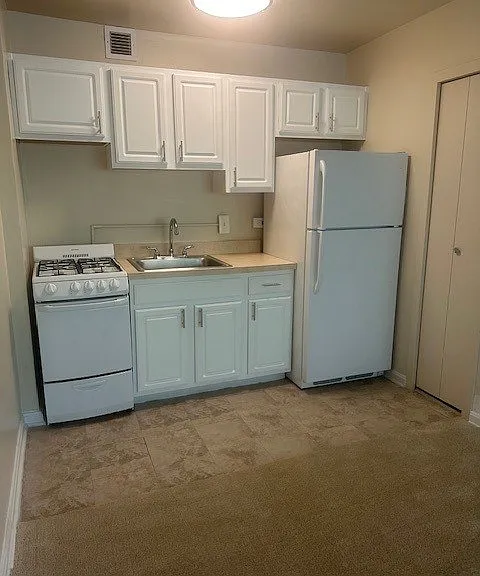 2400 Pennsylvania Avenue Apartments — Photo 37