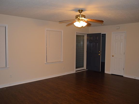 4th image of 9019 Carswell St