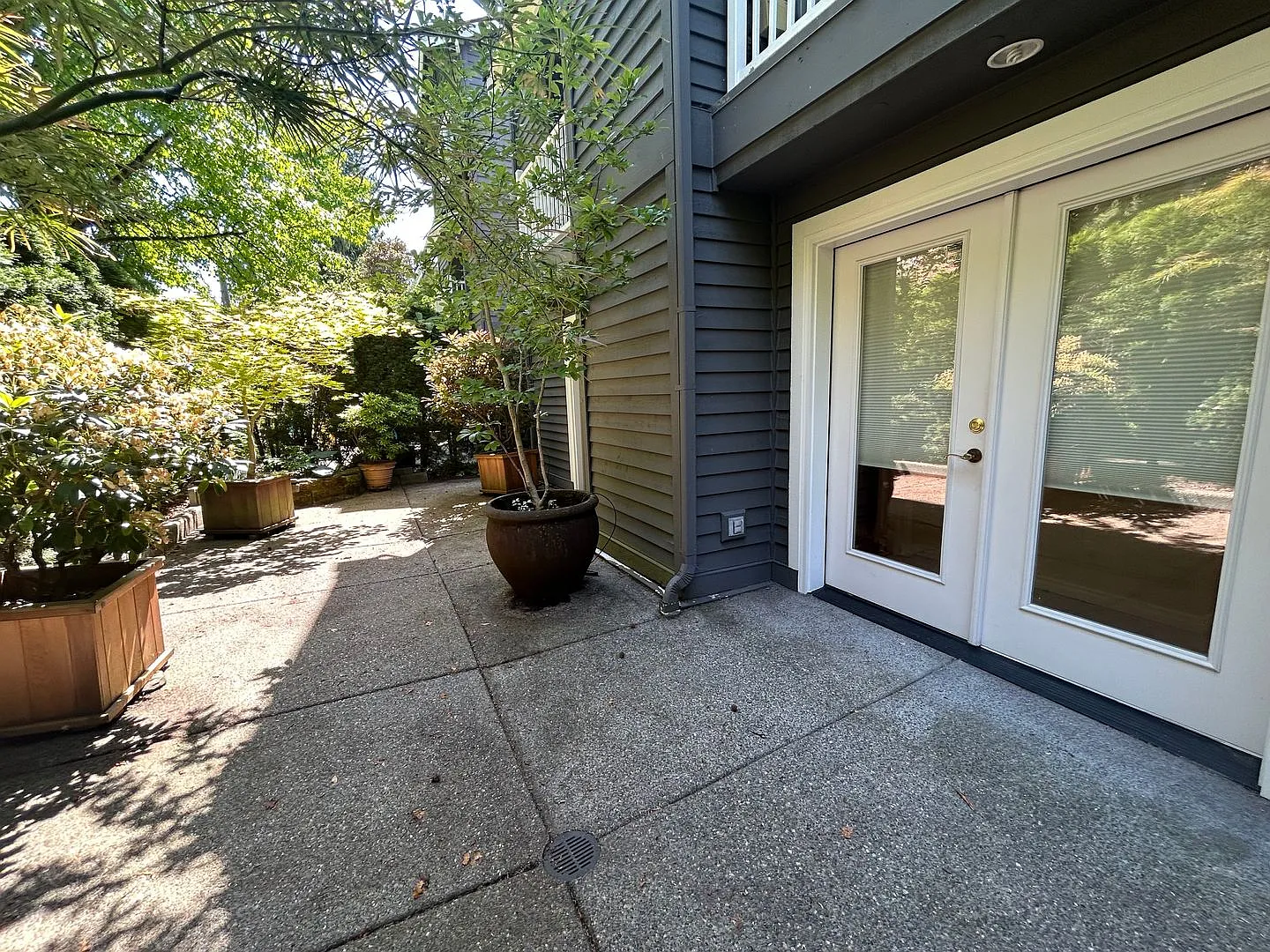Madison Park Townhome — Photo 1
