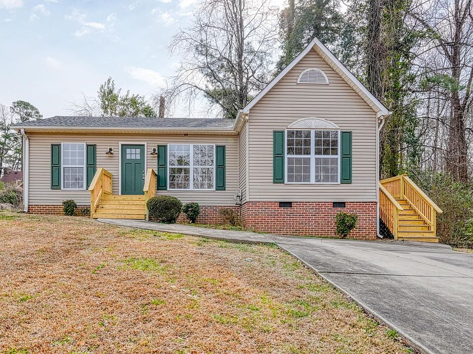 1st image of 111 Kenilworth Rd