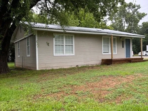 1200 S McKinley Ave, Calera, OK 74730