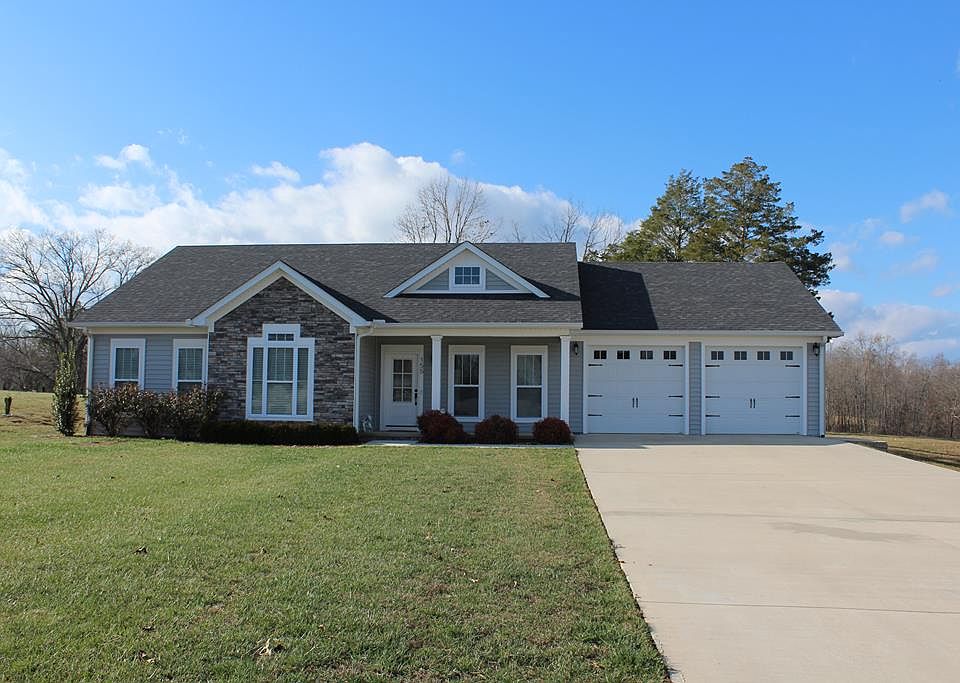 1st image of 155 Crooked Creek Dr