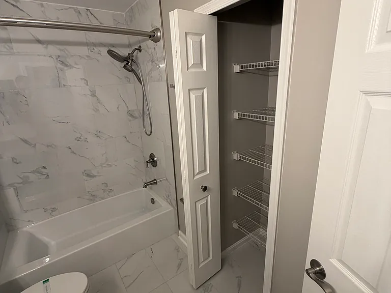307 Tall Pines Ct #L — Photo 19