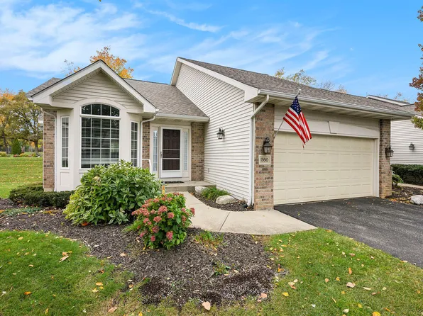 260 Round Hill Rd, Kalamazoo, MI 49009