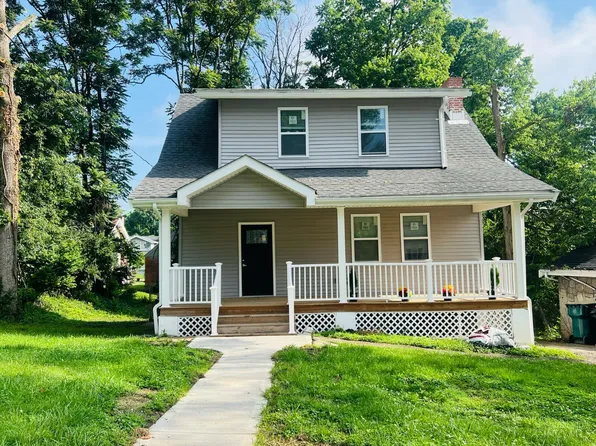 10 Clinton Springs Ln, Cincinnati, OH 45217