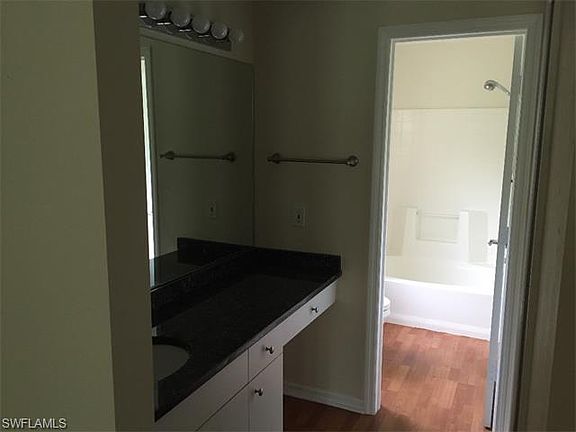 5th image of 3560 41st Ave NE