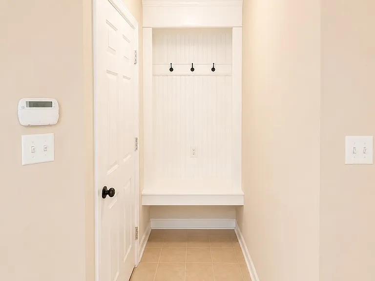931 Carina Pass — Photo 15